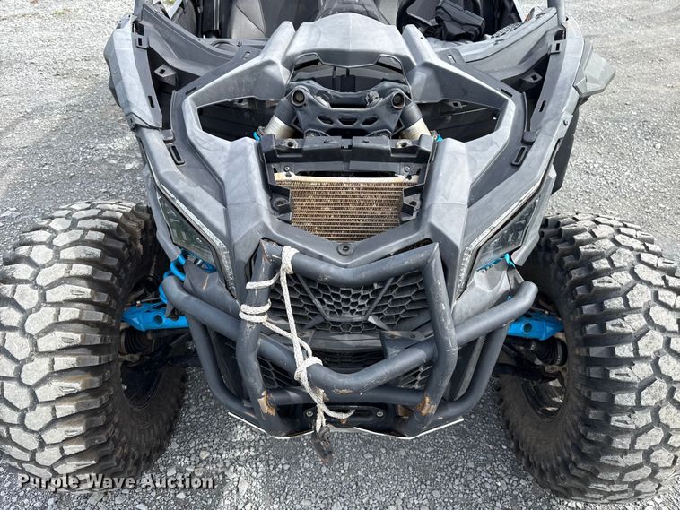 image for item ET6105 2023 Can-Am Maverick X3 DX Max utility vehicle