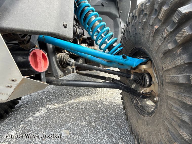 image for item ET6105 2023 Can-Am Maverick X3 DX Max utility vehicle