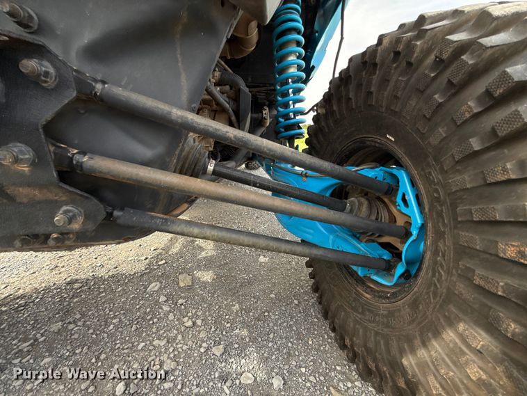image for item ET6105 2023 Can-Am Maverick X3 DX Max utility vehicle