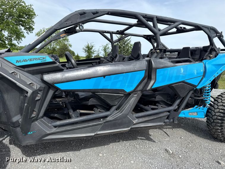 image for item ET6105 2023 Can-Am Maverick X3 DX Max utility vehicle