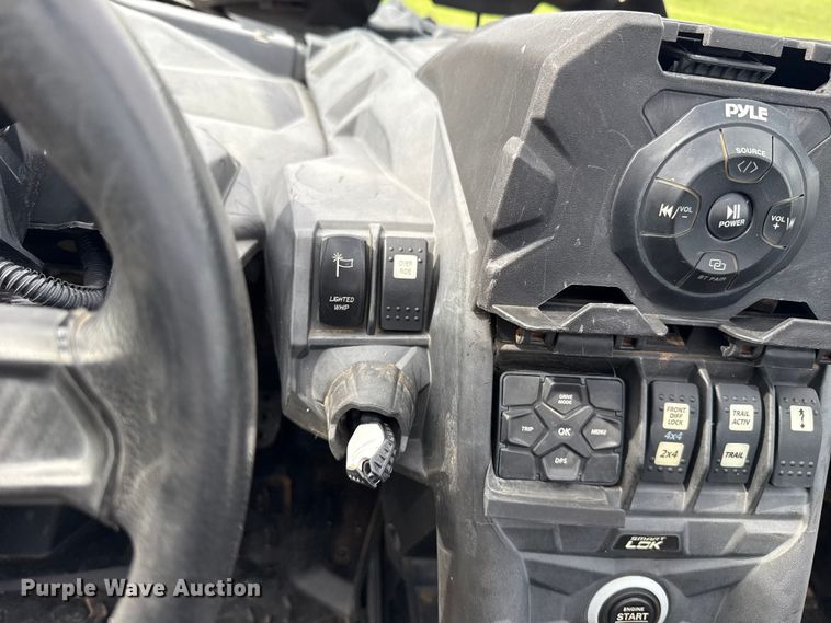 image for item ET6105 2023 Can-Am Maverick X3 DX Max utility vehicle