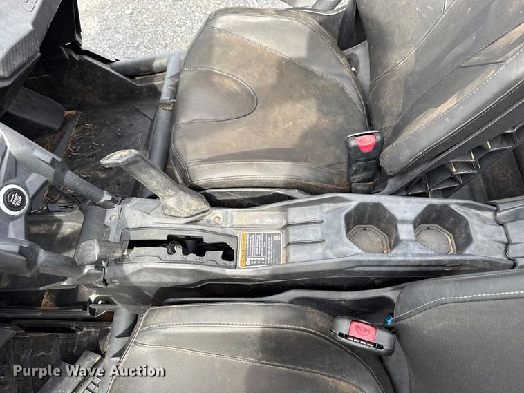 image for item ET6105 2023 Can-Am Maverick X3 DX Max utility vehicle
