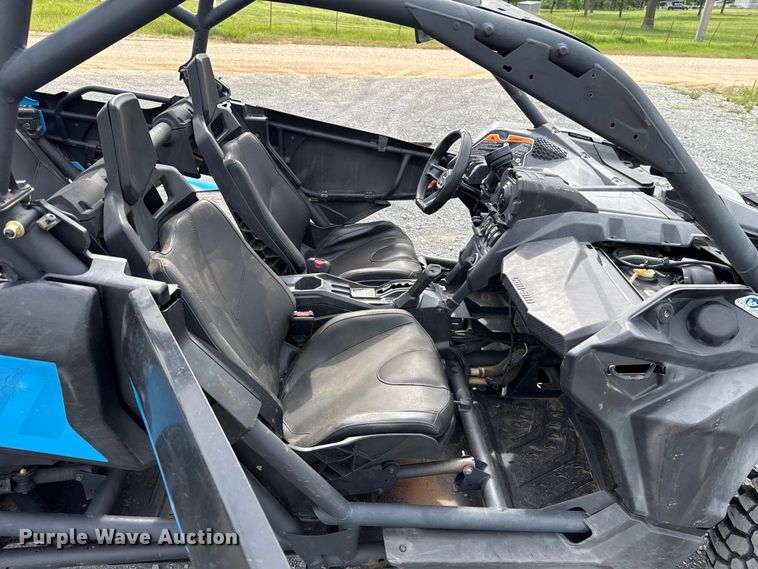 image for item ET6105 2023 Can-Am Maverick X3 DX Max utility vehicle