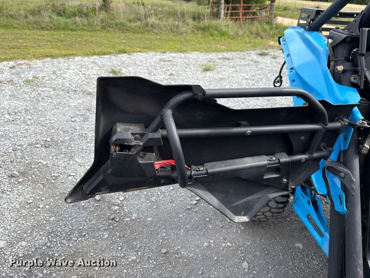 image for item ET6105 2023 Can-Am Maverick X3 DX Max utility vehicle