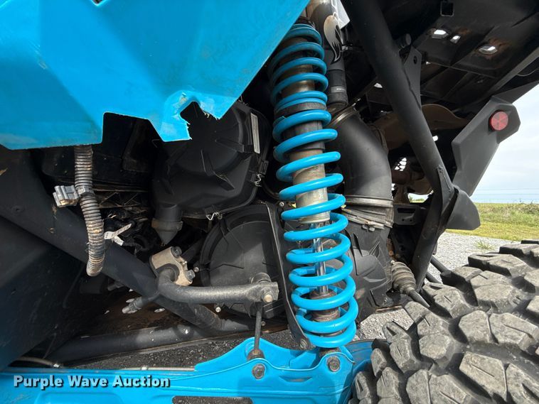 image for item ET6105 2023 Can-Am Maverick X3 DX Max utility vehicle