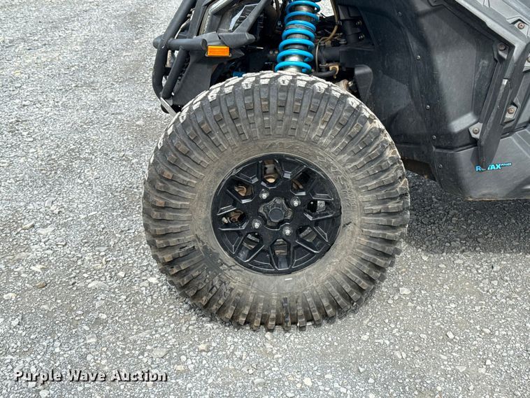image for item ET6105 2023 Can-Am Maverick X3 DX Max utility vehicle