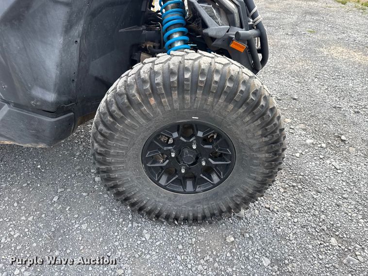 image for item ET6105 2023 Can-Am Maverick X3 DX Max utility vehicle