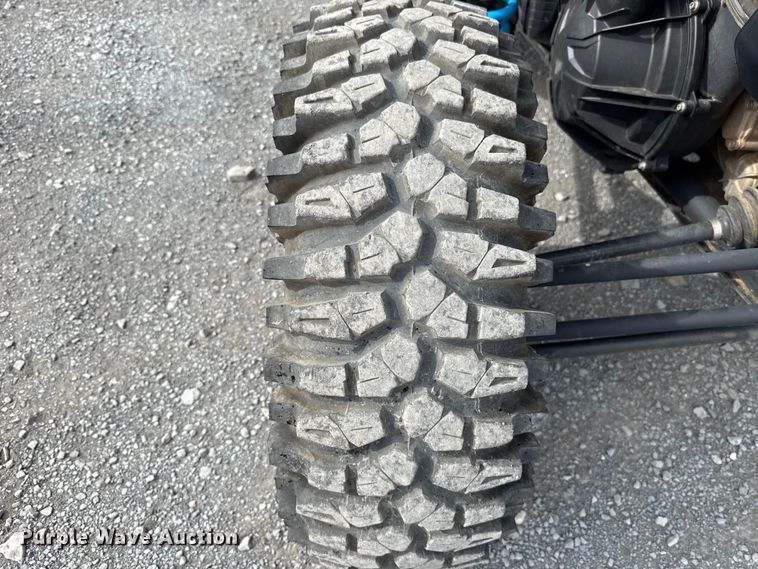 image for item ET6105 2023 Can-Am Maverick X3 DX Max utility vehicle
