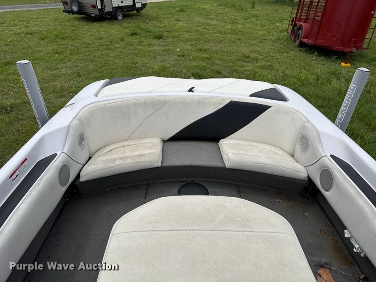 image for item ET6106 2001 CTC ProAir Sport Nautique boat