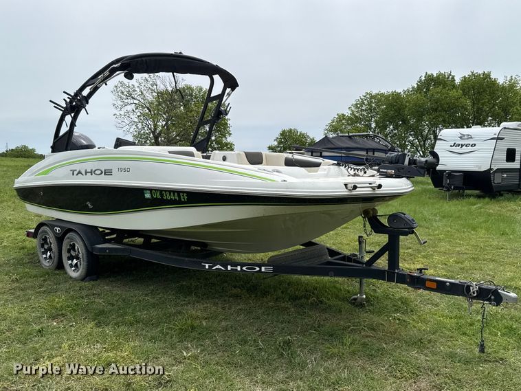 image for item ET6108 2019 Tahoe 1950 boat