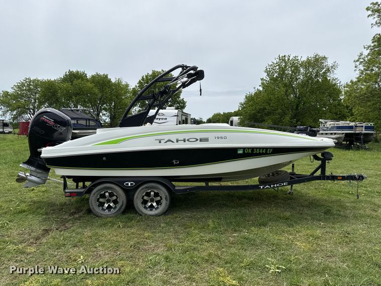 image for item ET6108 2019 Tahoe 1950 boat