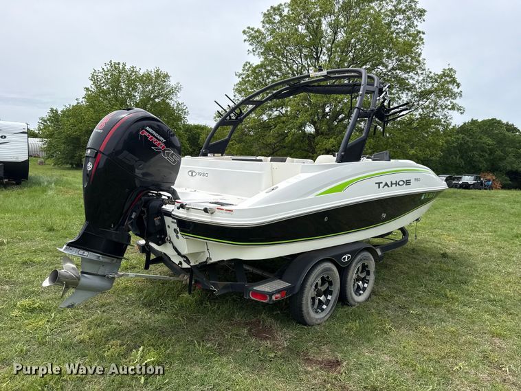 image for item ET6108 2019 Tahoe 1950 boat