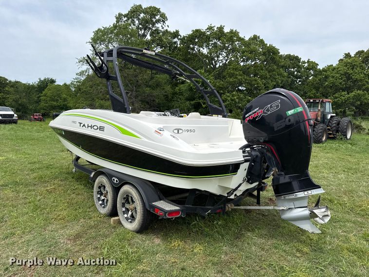 image for item ET6108 2019 Tahoe 1950 boat
