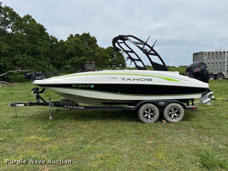 image for item ET6108 2019 Tahoe 1950 boat