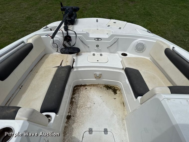 image for item ET6108 2019 Tahoe 1950 boat