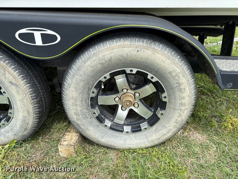 image for item ET6108 2019 Tahoe 1950 boat