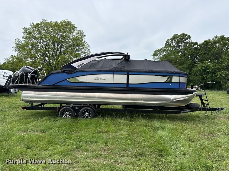 image for item ET6109 2025 Barletta L25UC pontoon boat