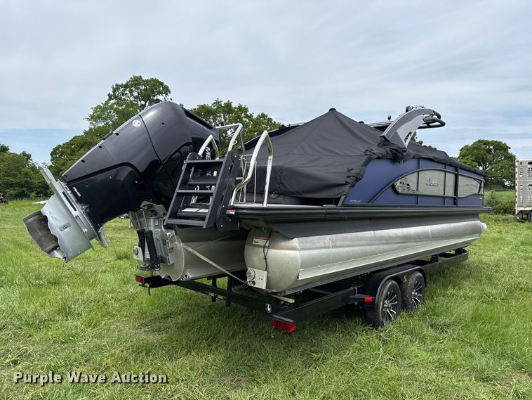 image for item ET6109 2025 Barletta L25UC pontoon boat