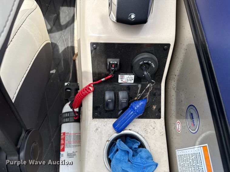 image for item ET6109 2025 Barletta L25UC pontoon boat