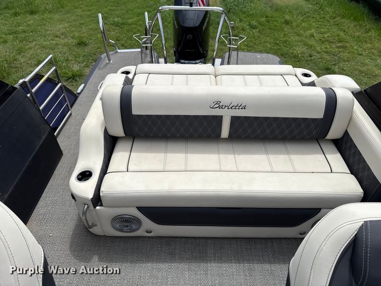 image for item ET6109 2025 Barletta L25UC pontoon boat