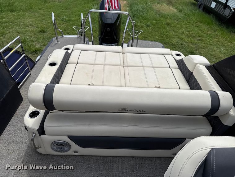 image for item ET6109 2025 Barletta L25UC pontoon boat