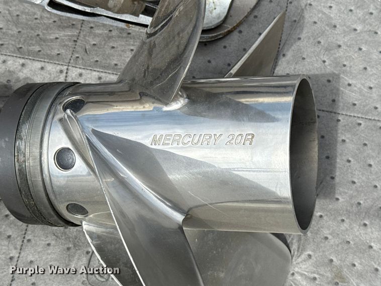 image for item ET6109 2025 Barletta L25UC pontoon boat