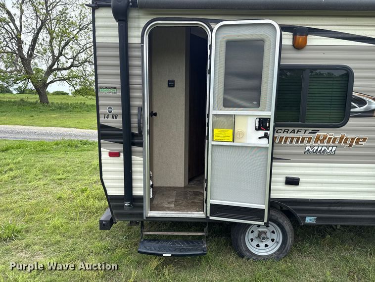 image for item ET6111 2017 StarCraft Autumn Ridge Mini camper