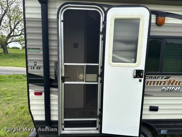image for item ET6111 2017 StarCraft Autumn Ridge Mini camper