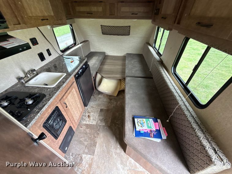 image for item ET6111 2017 StarCraft Autumn Ridge Mini camper