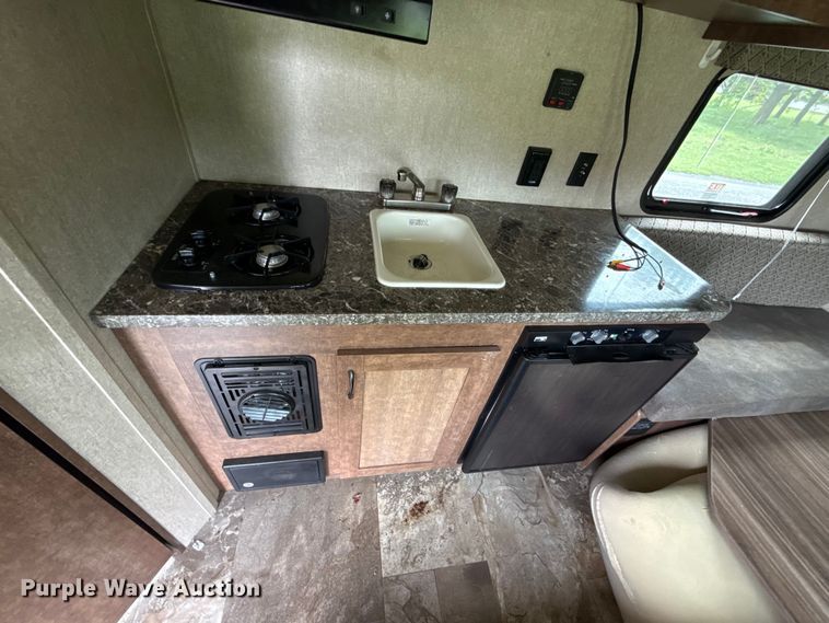 image for item ET6111 2017 StarCraft Autumn Ridge Mini camper