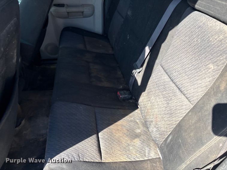 image for item EU0443 2012 GMC Sierra 3500HD Ext. Cab pickup truck