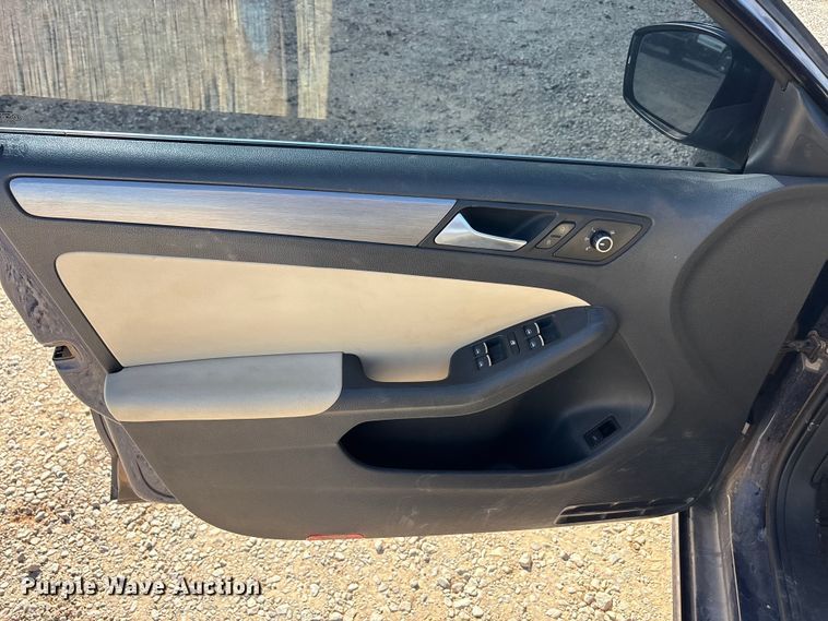 image for item EU0448 2013 Volkswagen Jetta TDI 