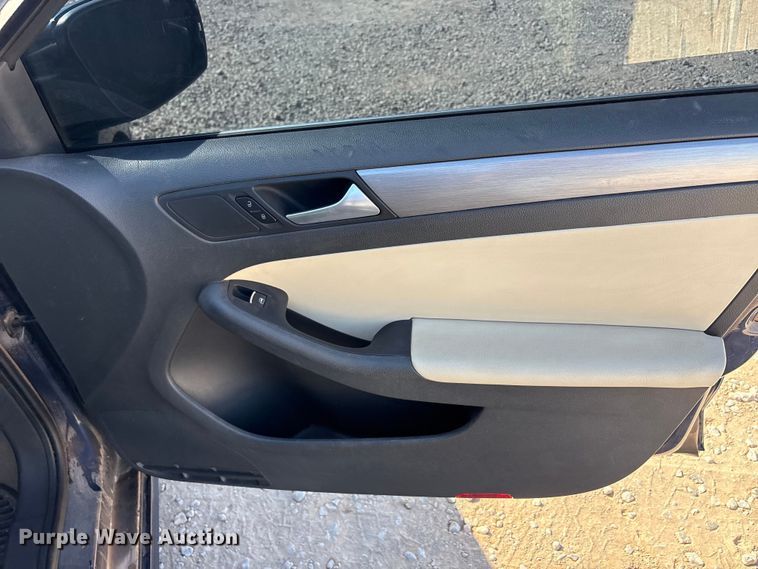 image for item EU0448 2013 Volkswagen Jetta TDI 