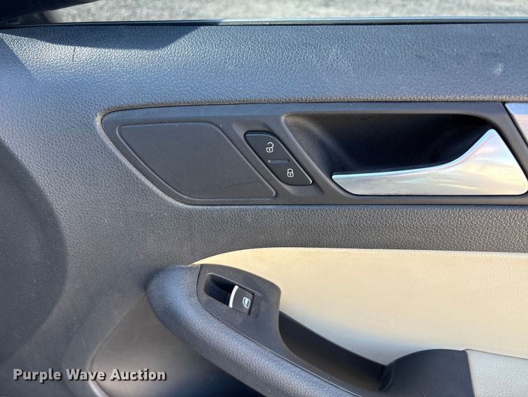 image for item EU0448 2013 Volkswagen Jetta TDI 