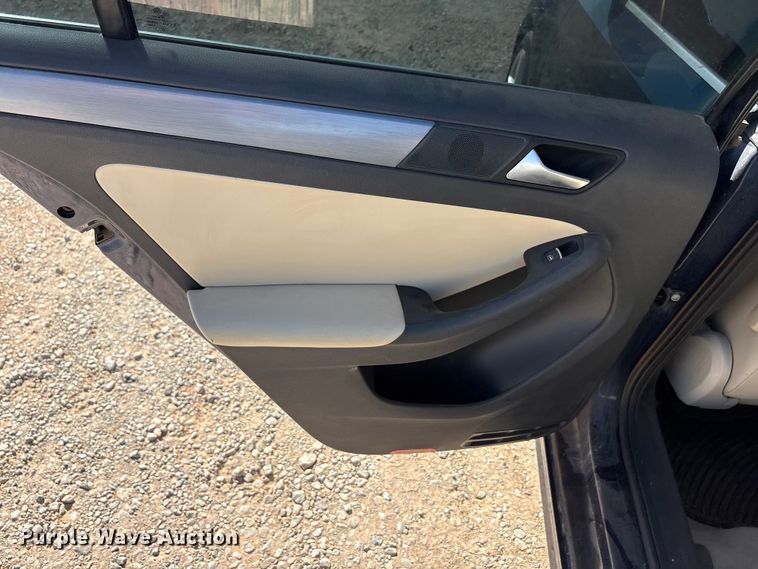 image for item EU0448 2013 Volkswagen Jetta TDI 
