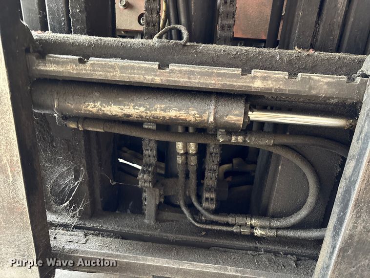 image for item EU0564 Toyota 7FGCU25 forklift
