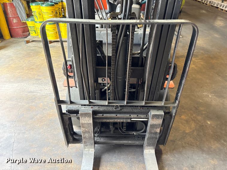 image for item EU0564 Toyota 7FGCU25 forklift
