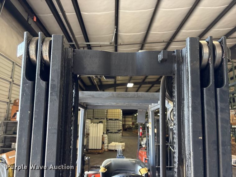 image for item EU0564 Toyota 7FGCU25 forklift