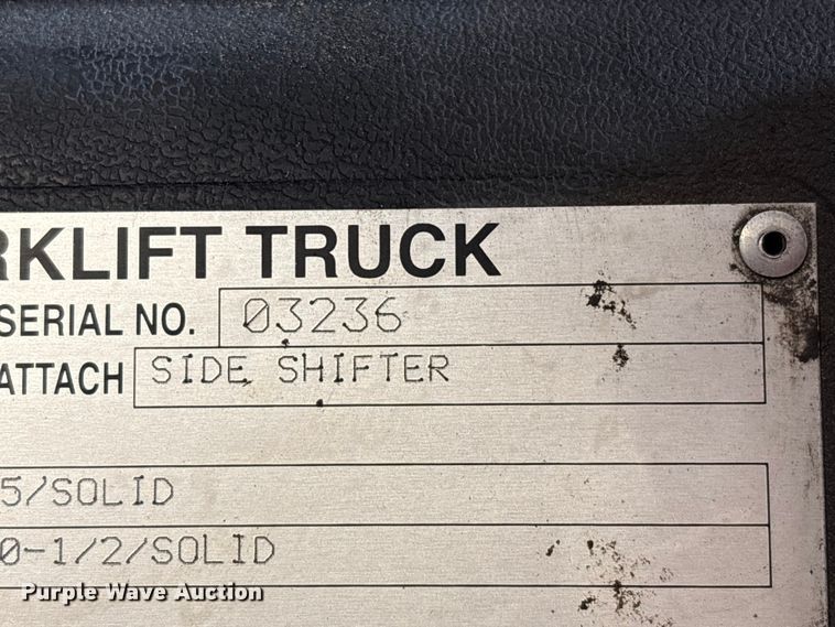 image for item EU0564 Toyota 7FGCU25 forklift