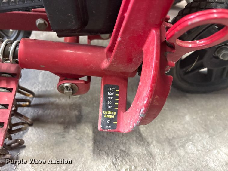 image for item EU5533 Lawn and garden equipment