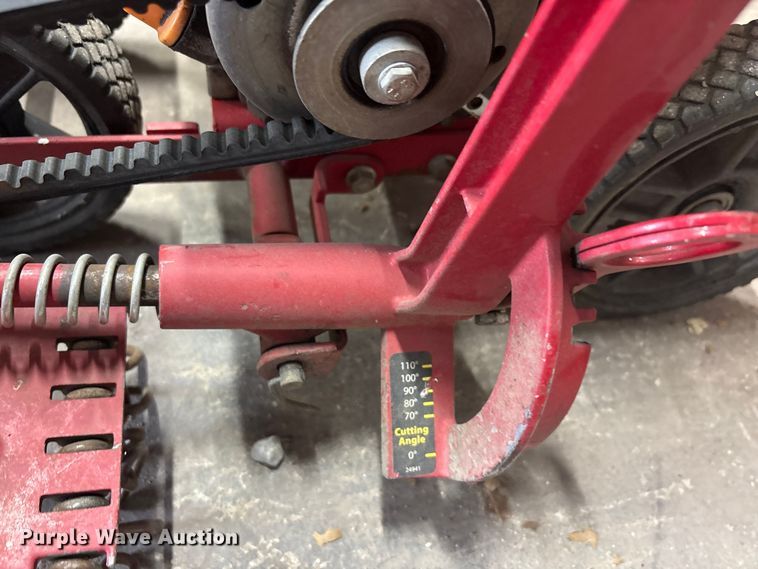 image for item EU5533 Lawn and garden equipment