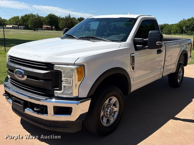 2017 Ford F250 Super Duty pickup truck
