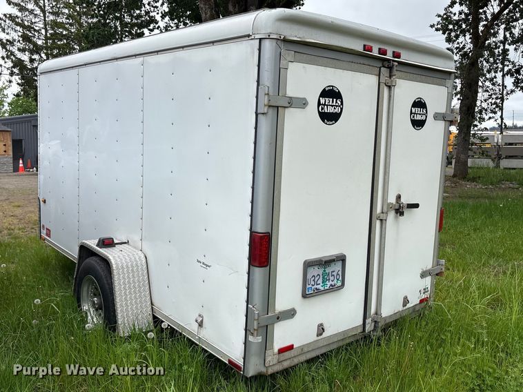 image for item EU8693 2002 Wells Cargo TW121 enclosed cargo trailer