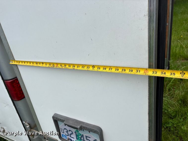 image for item EU8693 2002 Wells Cargo TW121 enclosed cargo trailer