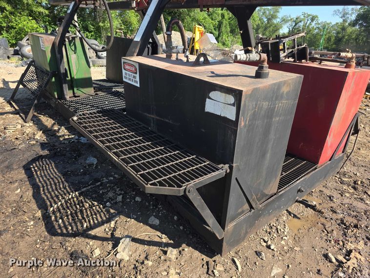 image for item EV2114 IronAx Enviro Rack fluid removal system
