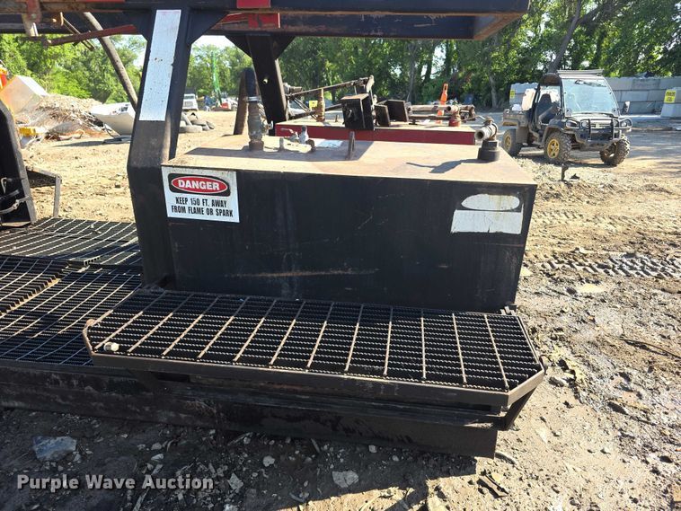 image for item EV2114 IronAx Enviro Rack fluid removal system