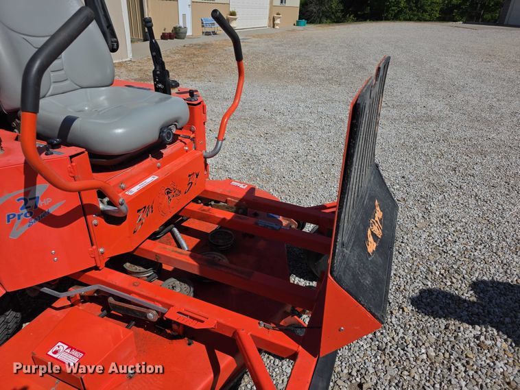 image for item EV2116 2007 Bad Boy Pro series ZTR lawn mower