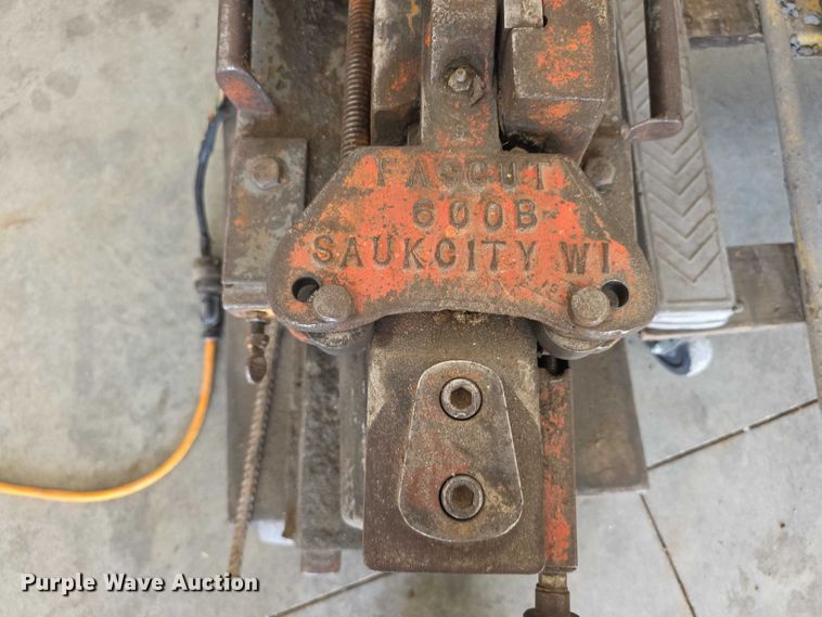 image for item EV2129 Tools