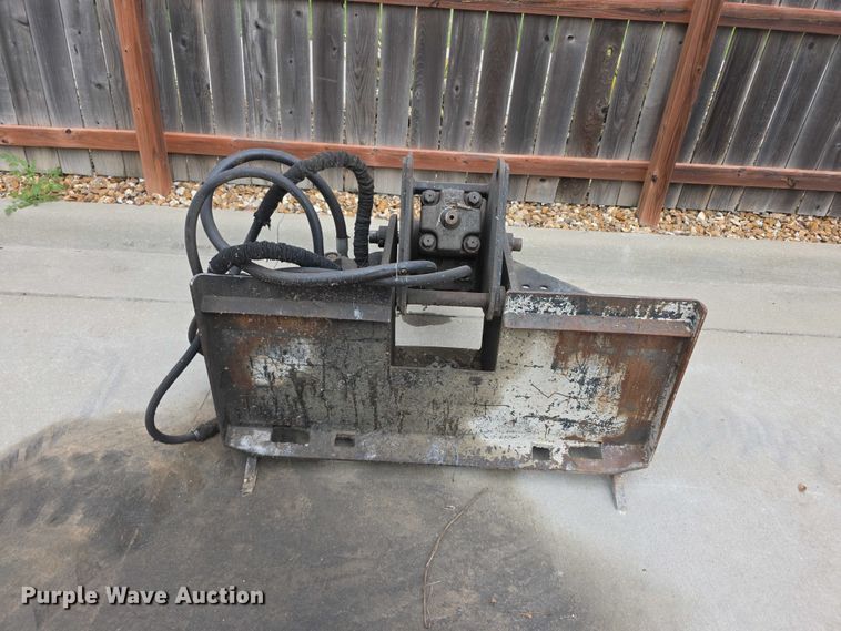 image for item EV2132 Bobcat  skid steer breaker