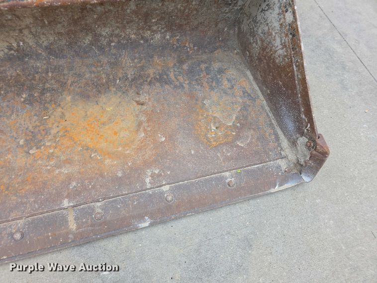 image for item EV2136 2016 Kubota SSV65 skid steer loader
